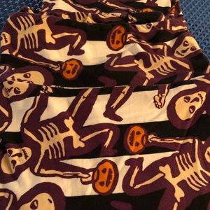 Halloween leggings